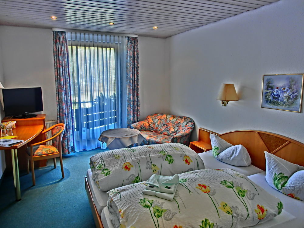 Garni Hotel Adler Post Baiersbronn Esterno foto